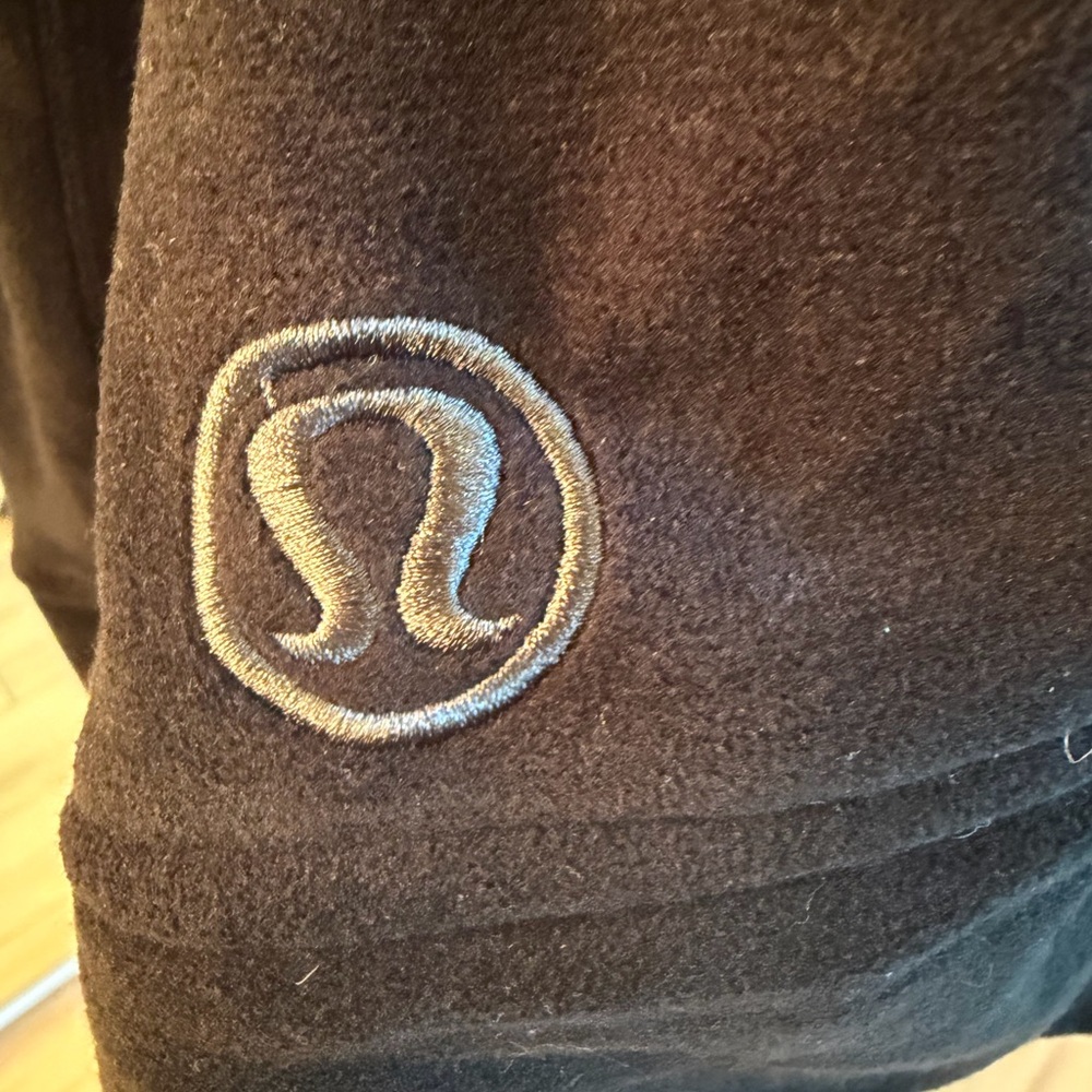 lululemon athletica Black Sherpa Cowl Neck Coat - Picture 4 of 15